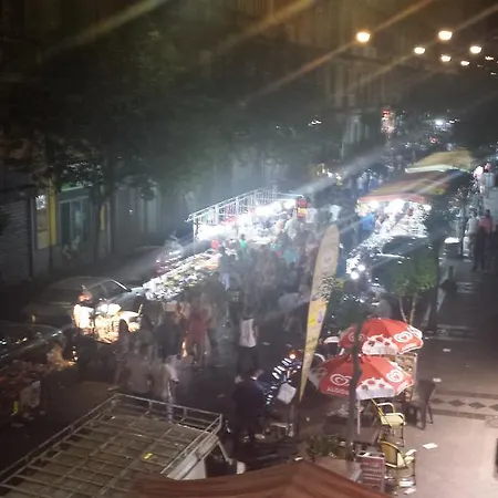 Duomo 89 住宿加早餐酒店 那不勒斯