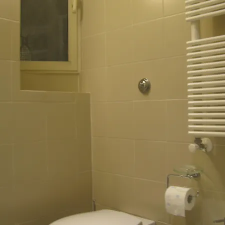 Alojamento de Acomodação e Pequeno-almoço Duomo 89 Nápoles