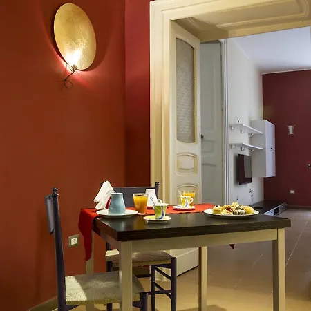 Alojamento de Acomodação e Pequeno-almoço Duomo 89 3*