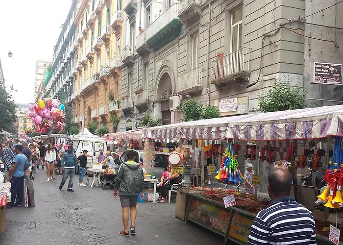 Bed and Breakfast Duomo 89 Νάπολη