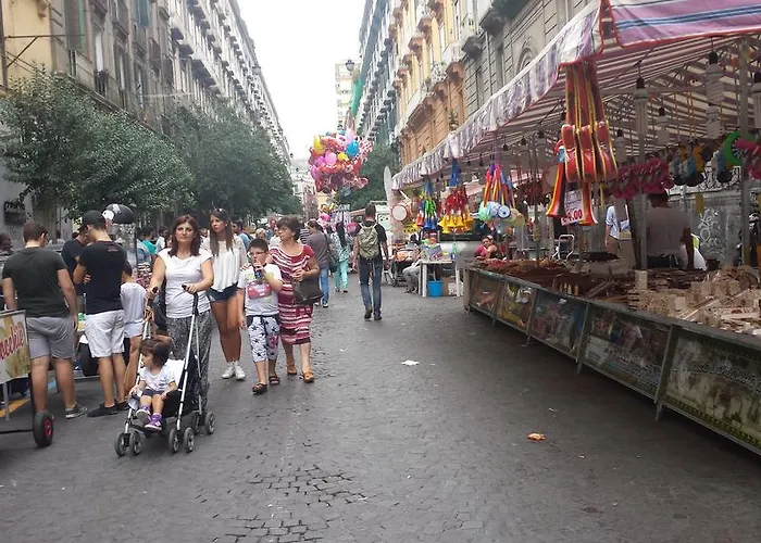 Duomo 89 3* Νάπολη